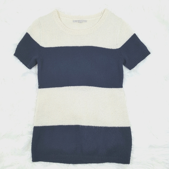 GAP Sweaters - Gap Short Sleeve Blue and Cream Sweater Small